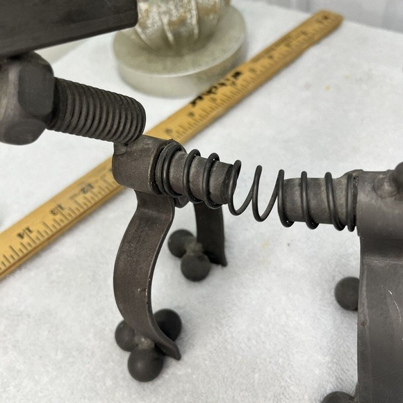 Chihuahua Dog  Metal Tool Parts Welding Nuts Bolts Sculpture Art Decor 11” Taco - Picture 8 of 15